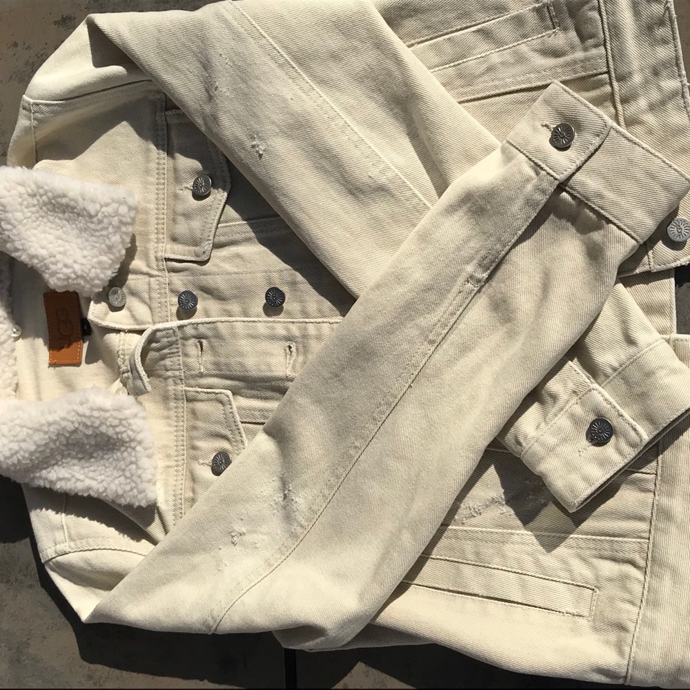 Ugg Jacket With Removable Collar - image 2